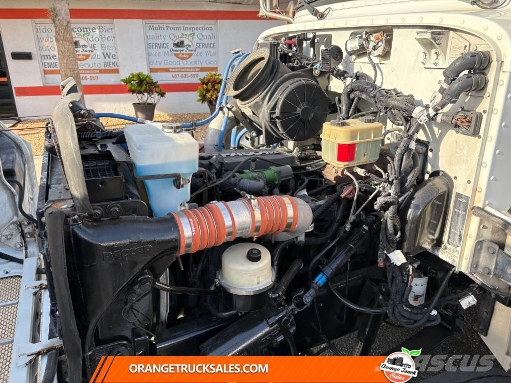 Peterbilt 337 Φορτηγά Kαρότσα με ανοιγόμενα πλαϊνά