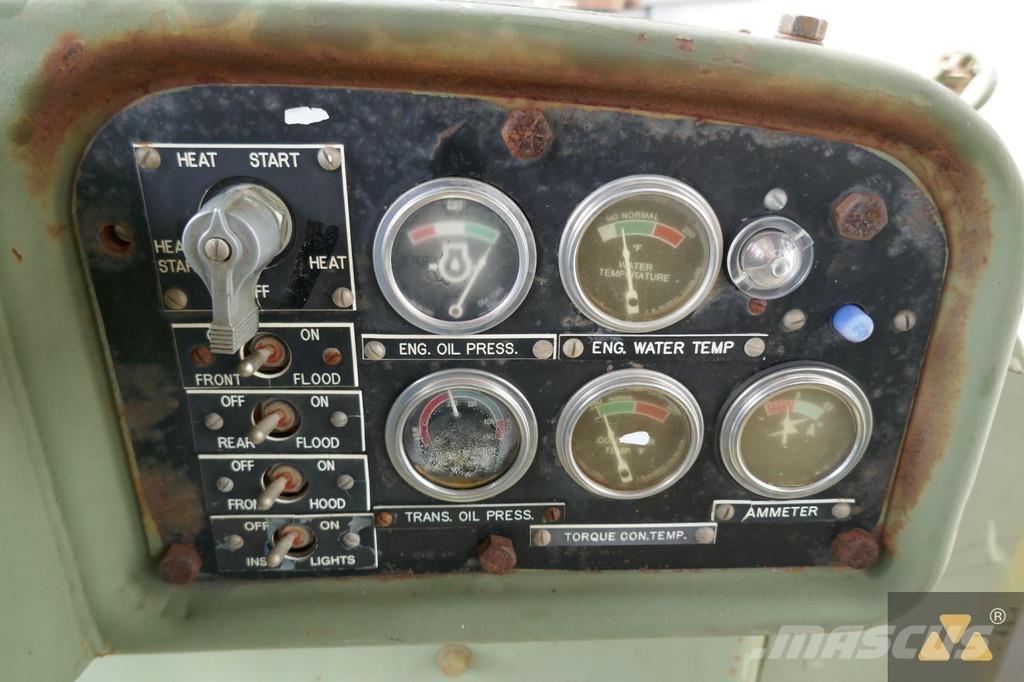 CAT D7F Ex-army Μπουλντόζες με ερπύστριες