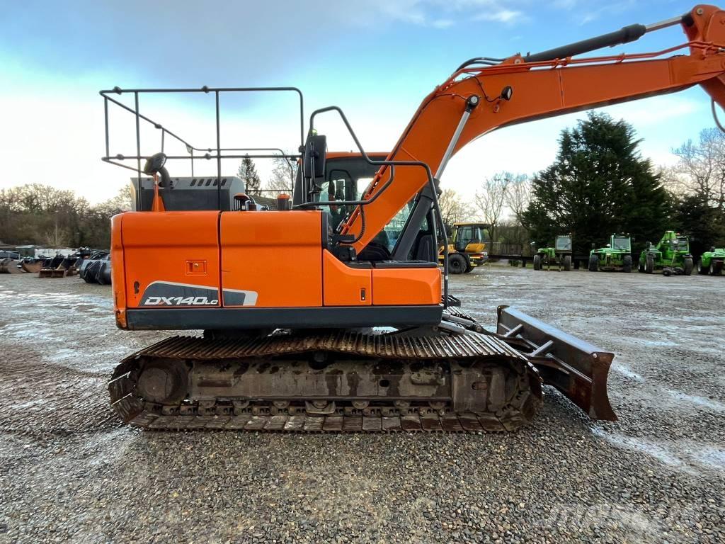 Doosan DX 140 LC-5 Εκσκαφείς με ερπύστριες