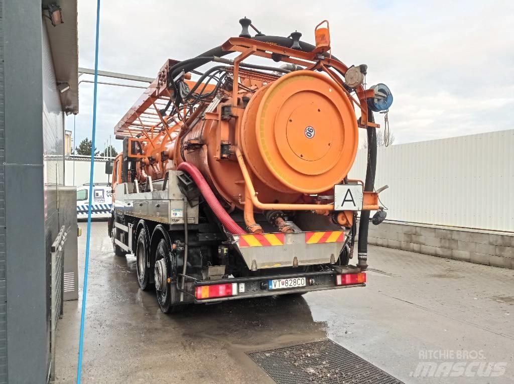 MAN F 2001 Βυτιοφόρα φορτηγά