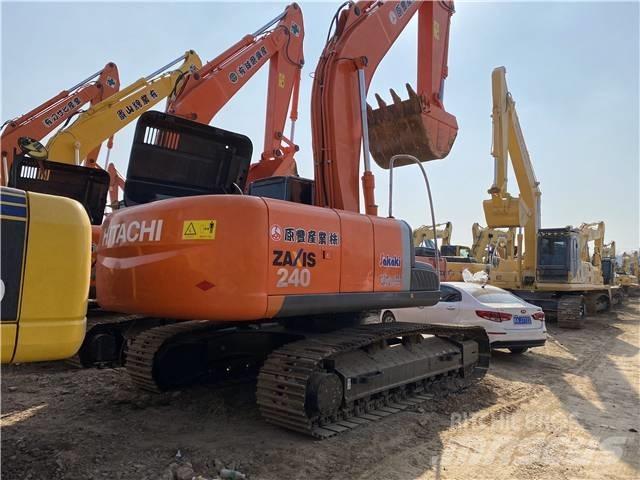 Hitachi ZX240 Εκσκαφείς με ερπύστριες
