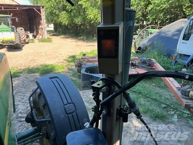 John Deere 8200 Τρακτέρ