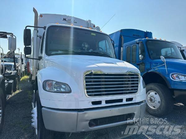 Freightliner M2 Απορριμματοφόρα
