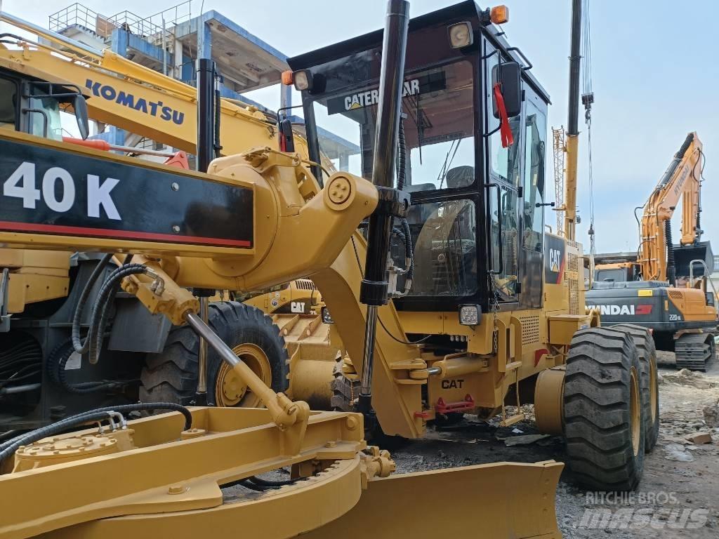 CAT 140K Γκρέιντερς