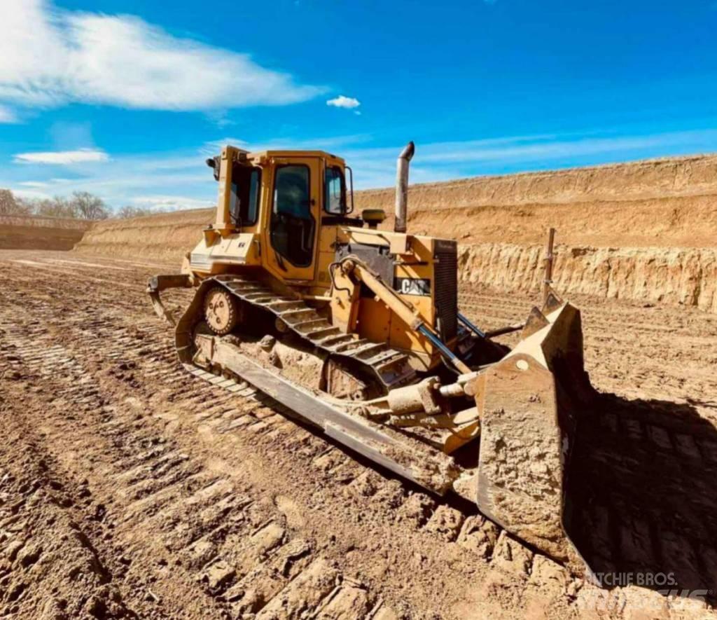CAT D 5 H Μπουλντόζες με ερπύστριες