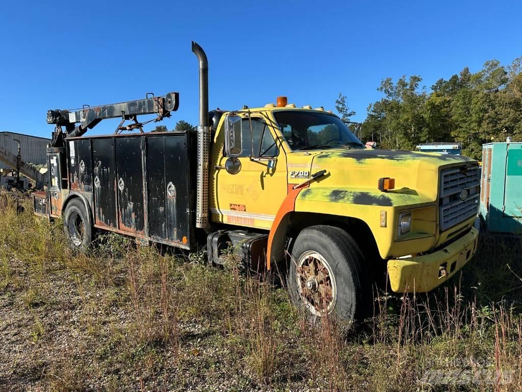 Ford F700 Δημοτικά οχήματα/Οχήματα γενικής χρήσης