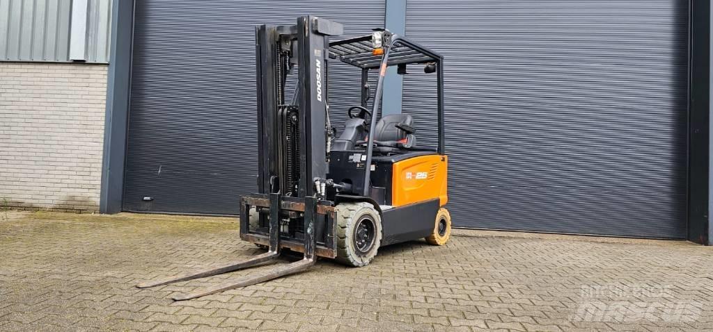 Doosan B 25 X-7 Ηλεκτρικά περονοφόρα ανυψωτικά κλαρκ