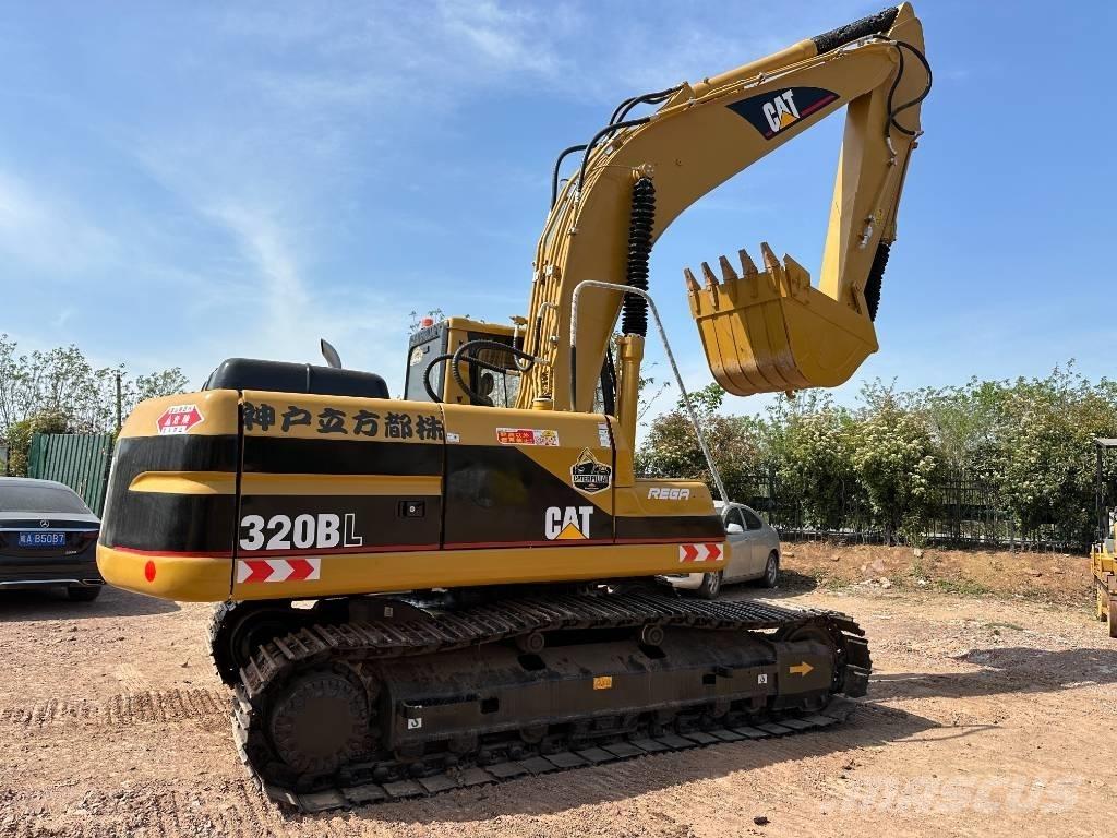 CAT 320 B L Εκσκαφείς με ερπύστριες