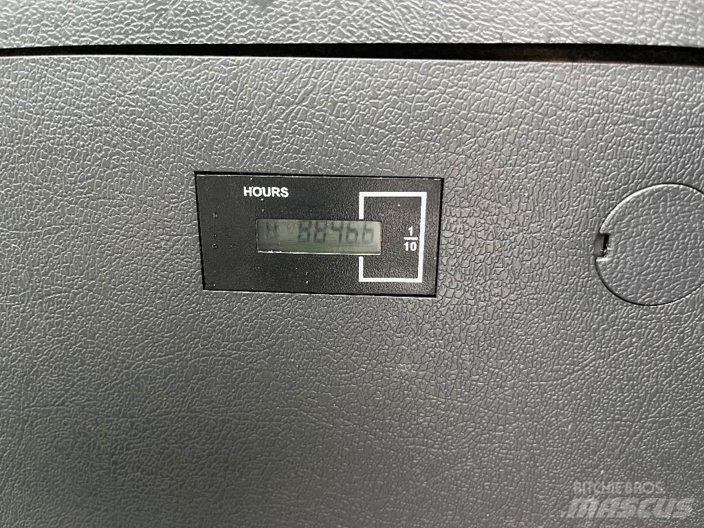 Hyundai HX140L Εκσκαφείς με ερπύστριες