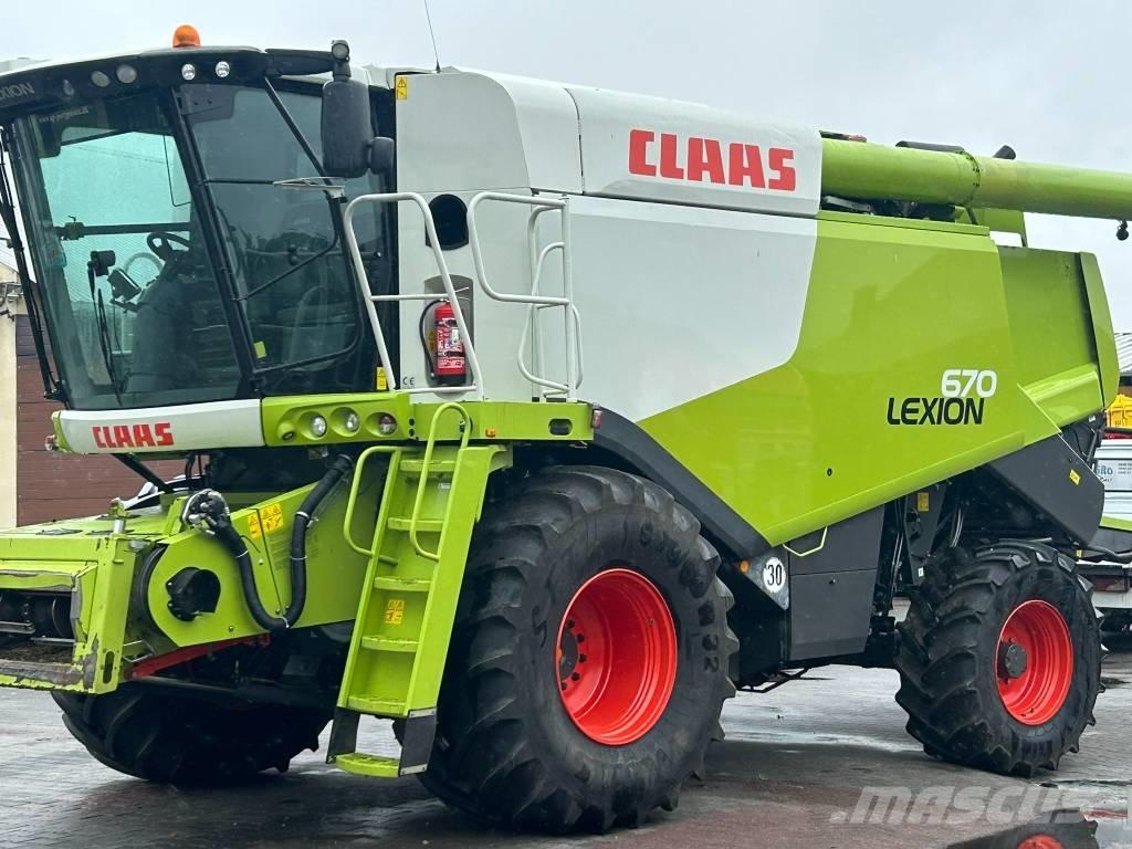 CLAAS Lexion 670 4x4 Θεριζοαλωνιστικές μηχανές