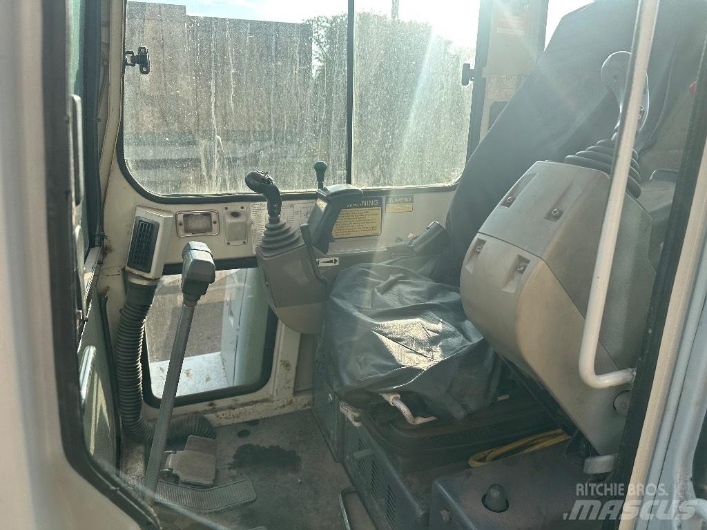 Takeuchi TB 125 Εκσκαφάκι (διαβολάκι) < 7t