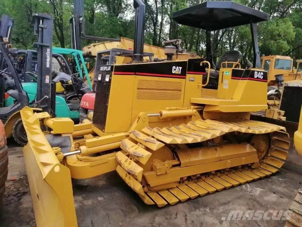 CAT D 4 C Μπουλντόζες με ερπύστριες