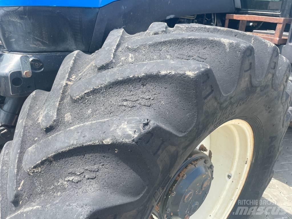 New Holland T 6080 Τρακτέρ