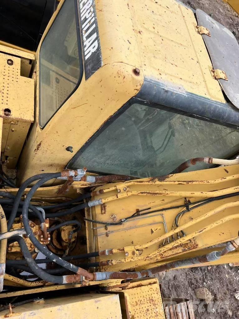 CAT 320 C Εκσκαφείς με ερπύστριες