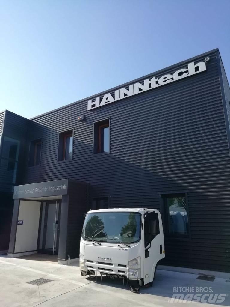 Isuzu NPR 85 "M - P - Q" Καμπίνες και εσωτερικό