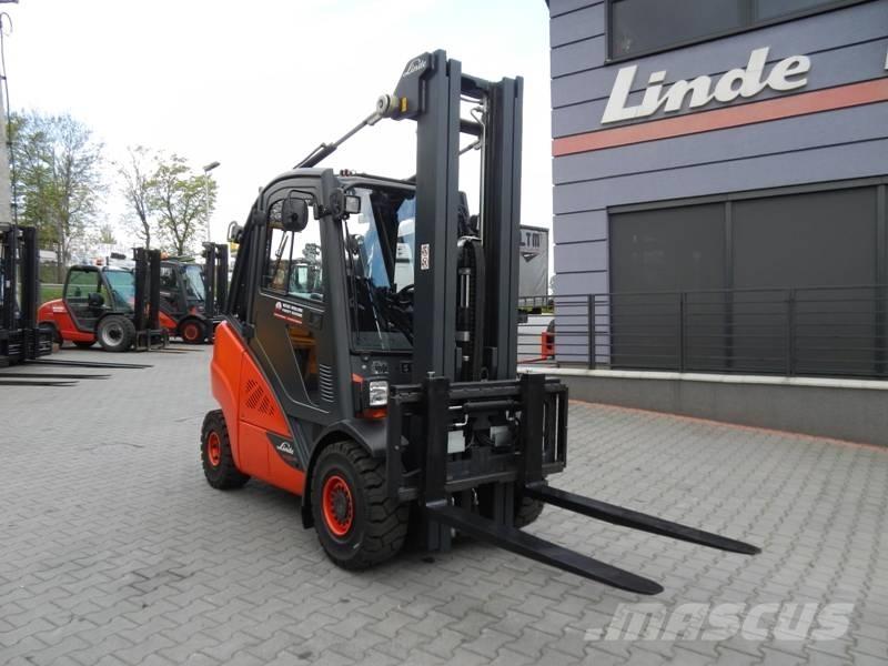 Linde H 30 T-03 Περονοφόρα ανυψωτικά κλαρκ με φυσικό αέριο LPG