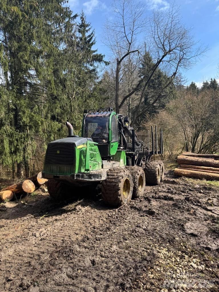 John Deere 1510 E Μεταφορείς ξυλείας