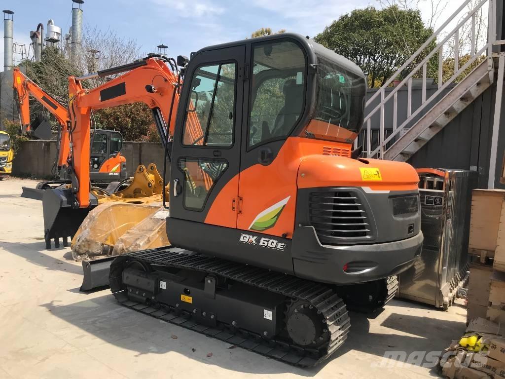 Doosan DX 60 Εκσκαφείς με ερπύστριες