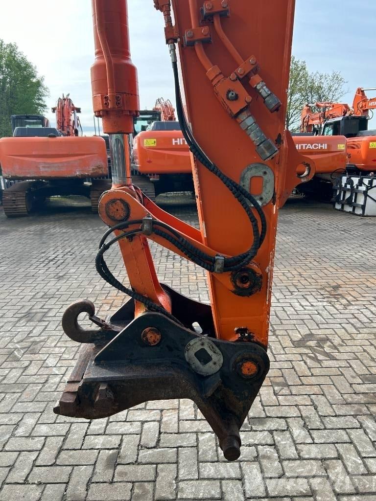 Hitachi ZX 140 W-3 Εκσκαφείς με τροχούς - λάστιχα