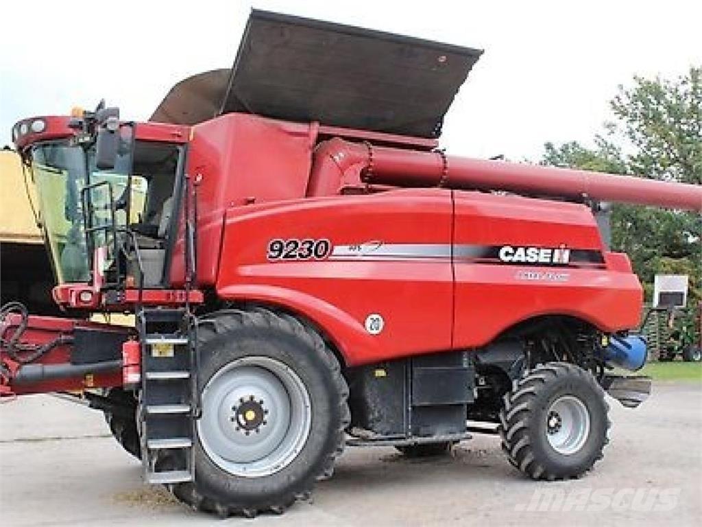 Case IH AF 9230 Θεριζοαλωνιστικές μηχανές