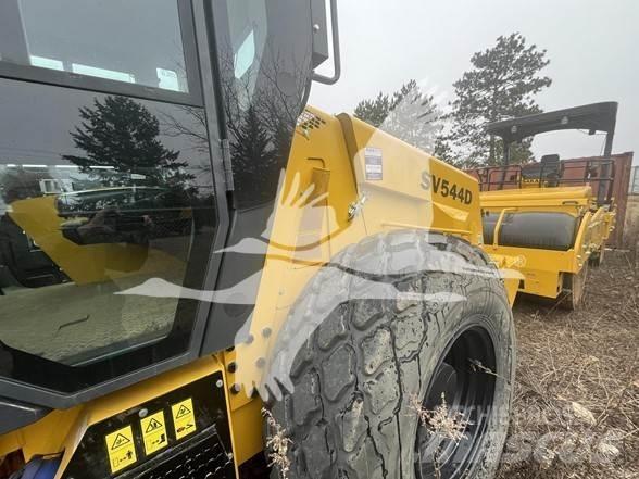 Sakai SV544D Οδοστρωτήρες μονού κυλίνδρου