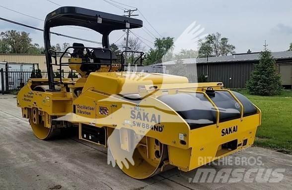 Sakai SW884ND Οδοστρωτήρες μονού κυλίνδρου