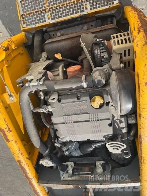 Wacker Neuson DPU 80 Επίπεδοι κόπανοι