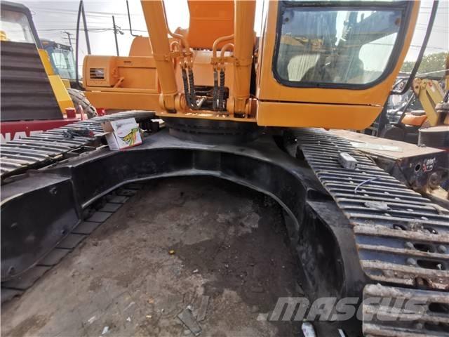 Hyundai 340 Εκσκαφείς με ερπύστριες