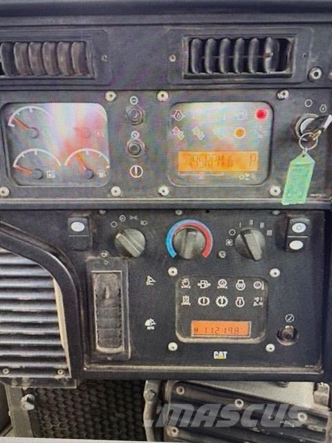 CAT D 6 T Μπουλντόζες με ερπύστριες