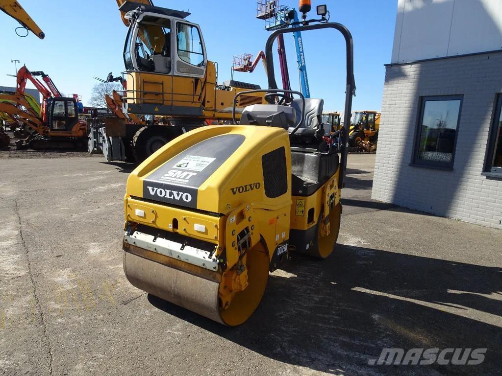 Volvo DD25P Οδοστρωτήρες διπλού κυλίνδρου