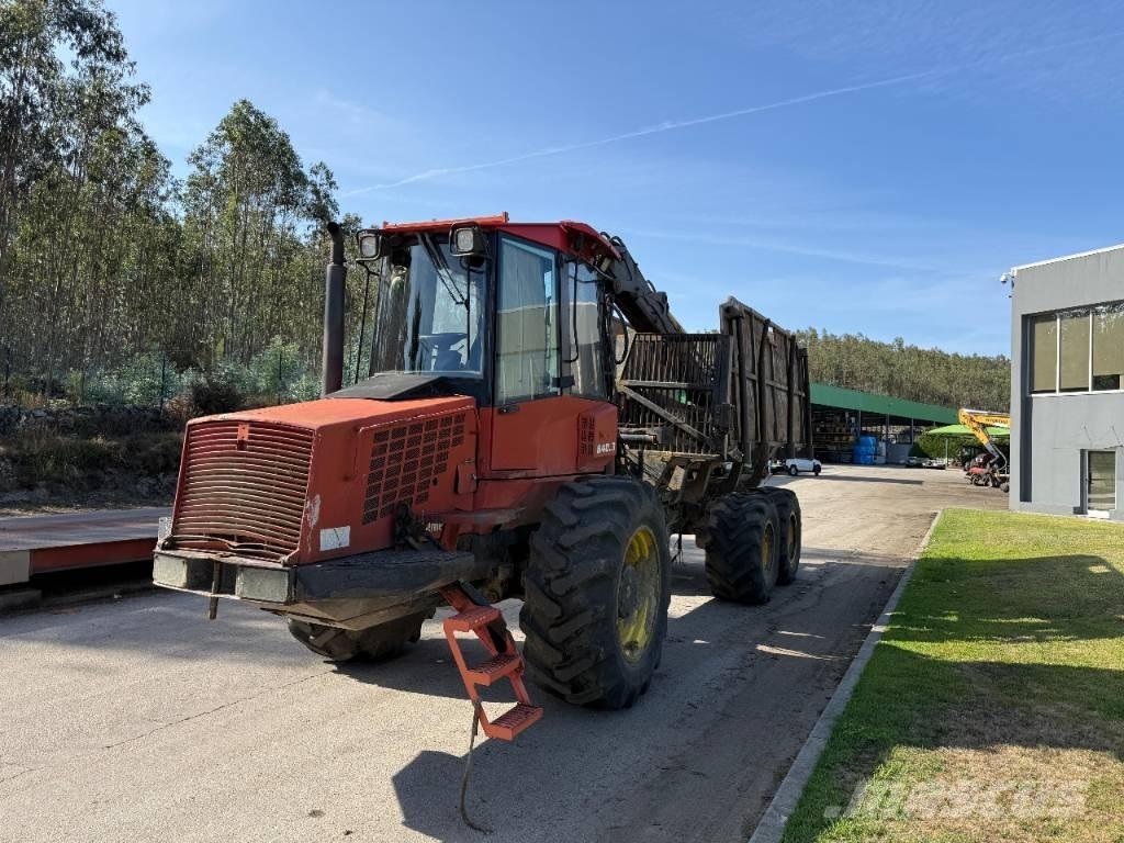 Komatsu 840.3 Μεταφορείς ξυλείας