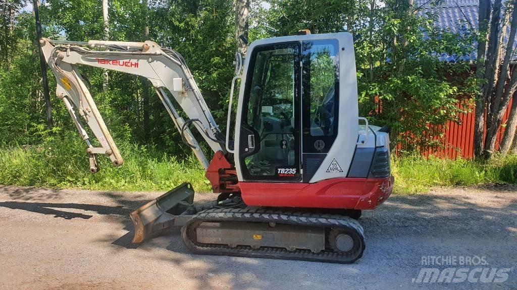 Takeuchi TB235 Εκσκαφάκι (διαβολάκι) < 7t