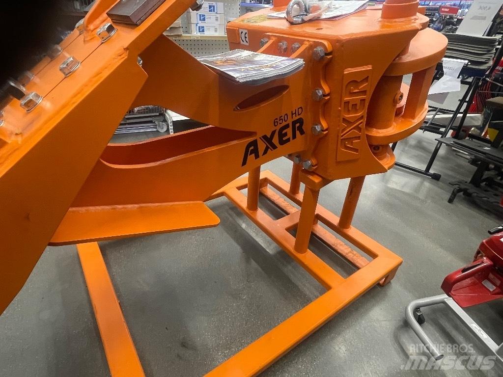Axer 650 Γερανοί και φορτωτές