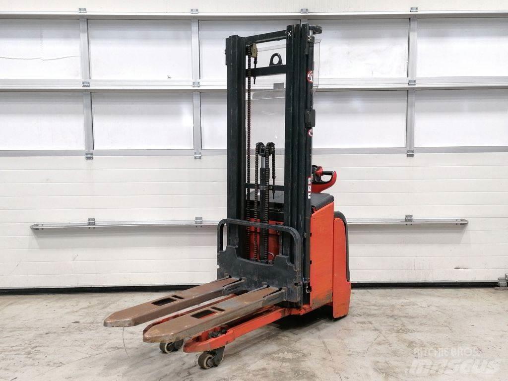 Linde L14I Παλετοφόρα πεζού χειριστή με ιστό