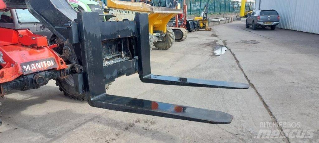 Manitou PFB Τηλεσκοπικοί ανυψωτές