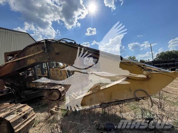 CAT 320 Εκσκαφείς με ερπύστριες