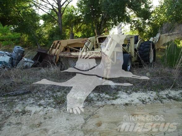 Ford 555 Εκσκαφείς Φορτωτές τύπου JCB