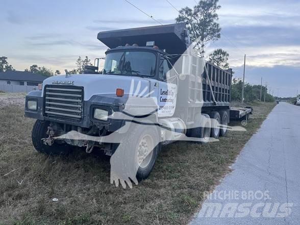 Mack RD688S Φορτηγά Ανατροπή