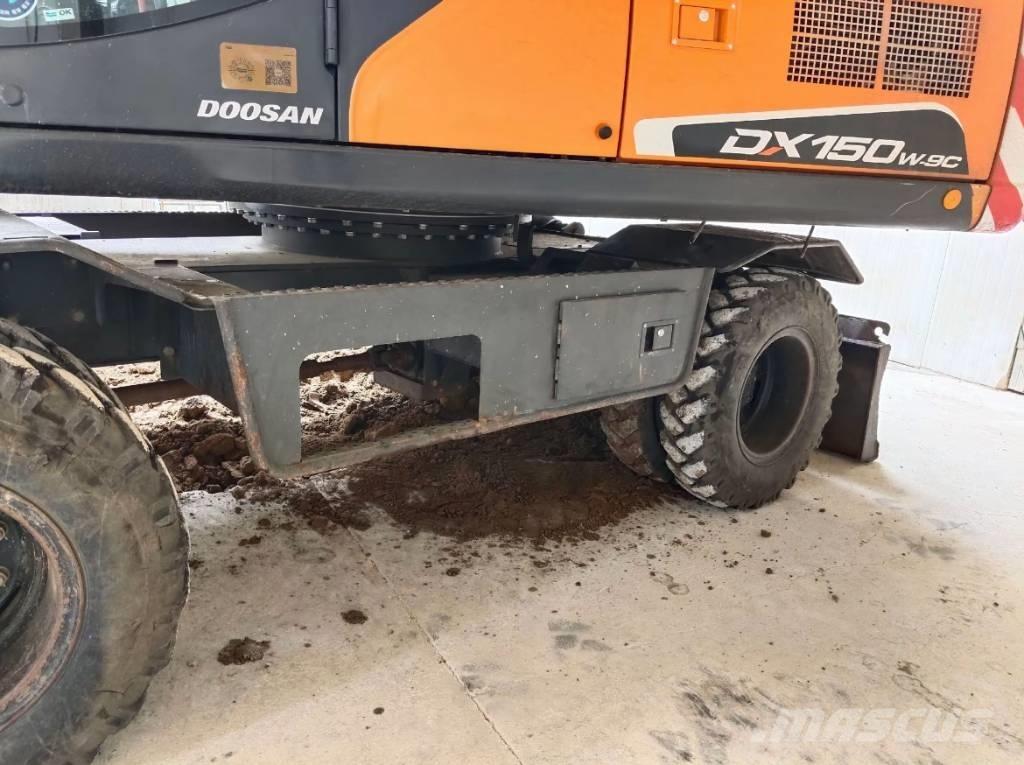 Doosan DX 150W-9C Εκσκαφείς με τροχούς - λάστιχα