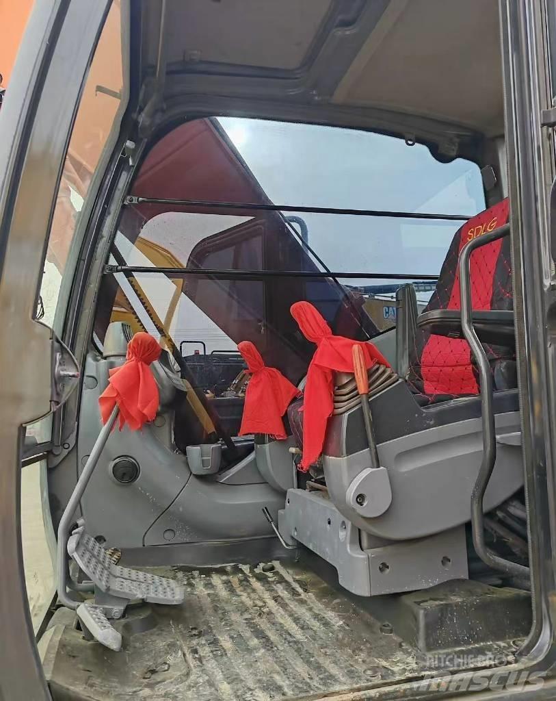 Hitachi 200 Εκσκαφείς με ερπύστριες