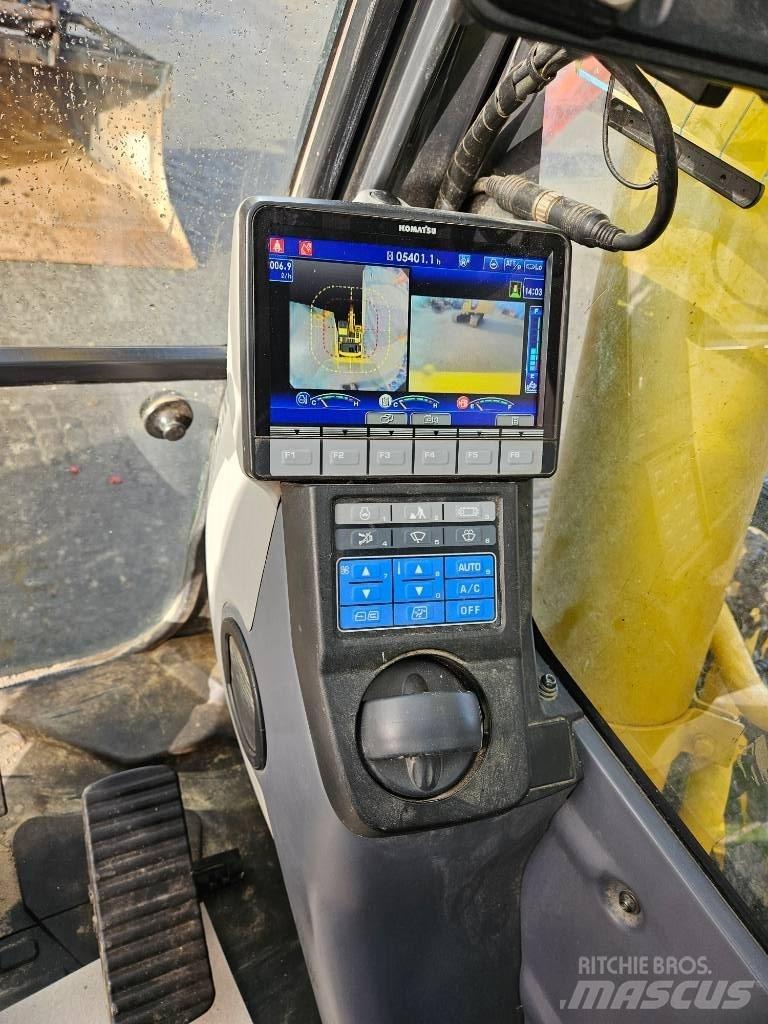 Komatsu PC210LC-11 Εκσκαφείς με ερπύστριες