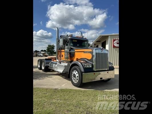 Kenworth W 900 Τράκτορες