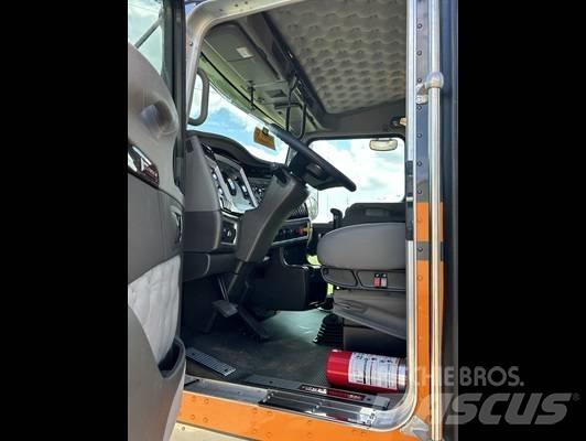 Kenworth W 900 Τράκτορες