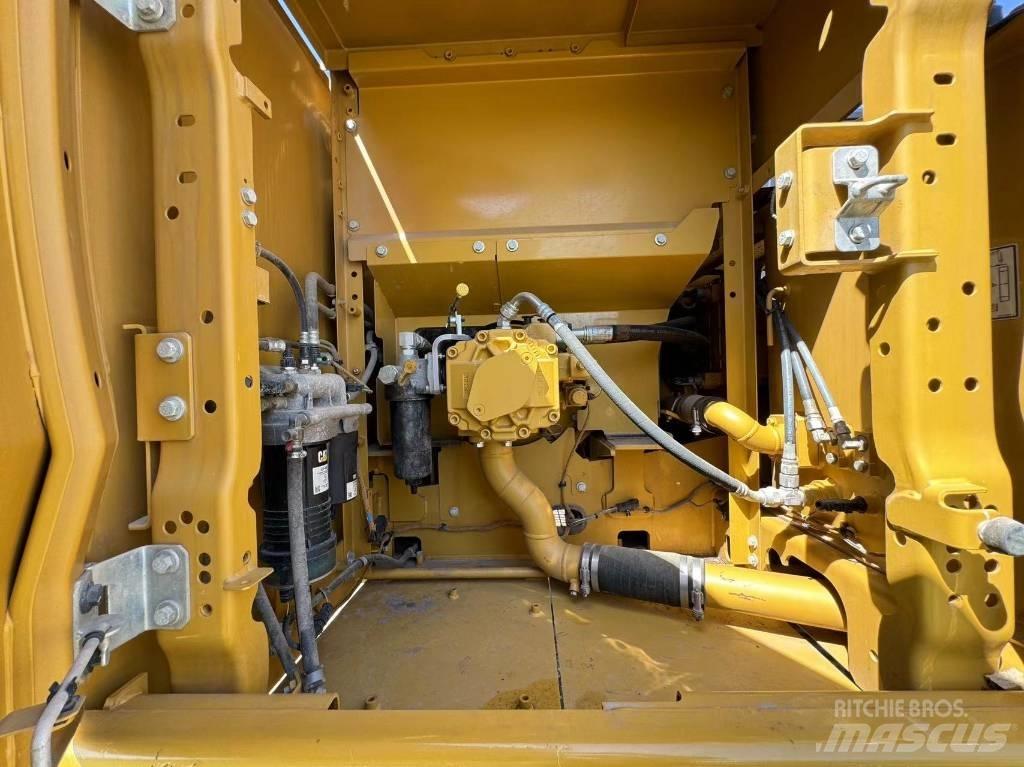 CAT 323GC Εκσκαφείς με ερπύστριες