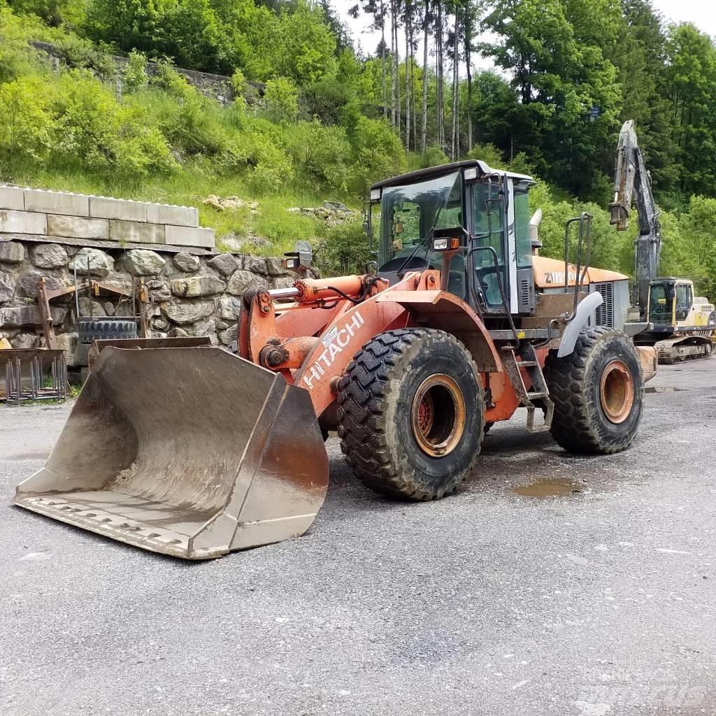 Hitachi ZW 220 Φορτωτές με λάστιχα (Τροχοφόροι)