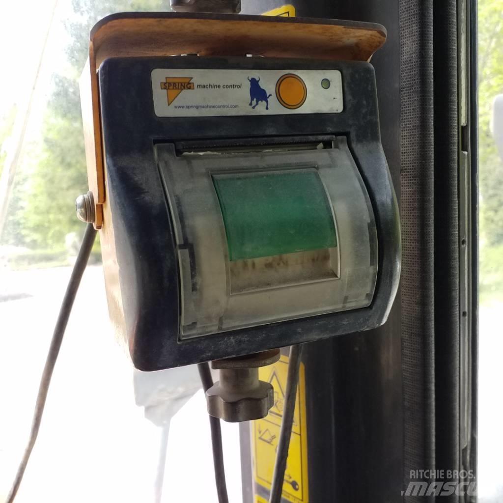 Hitachi ZW 220 Φορτωτές με λάστιχα (Τροχοφόροι)