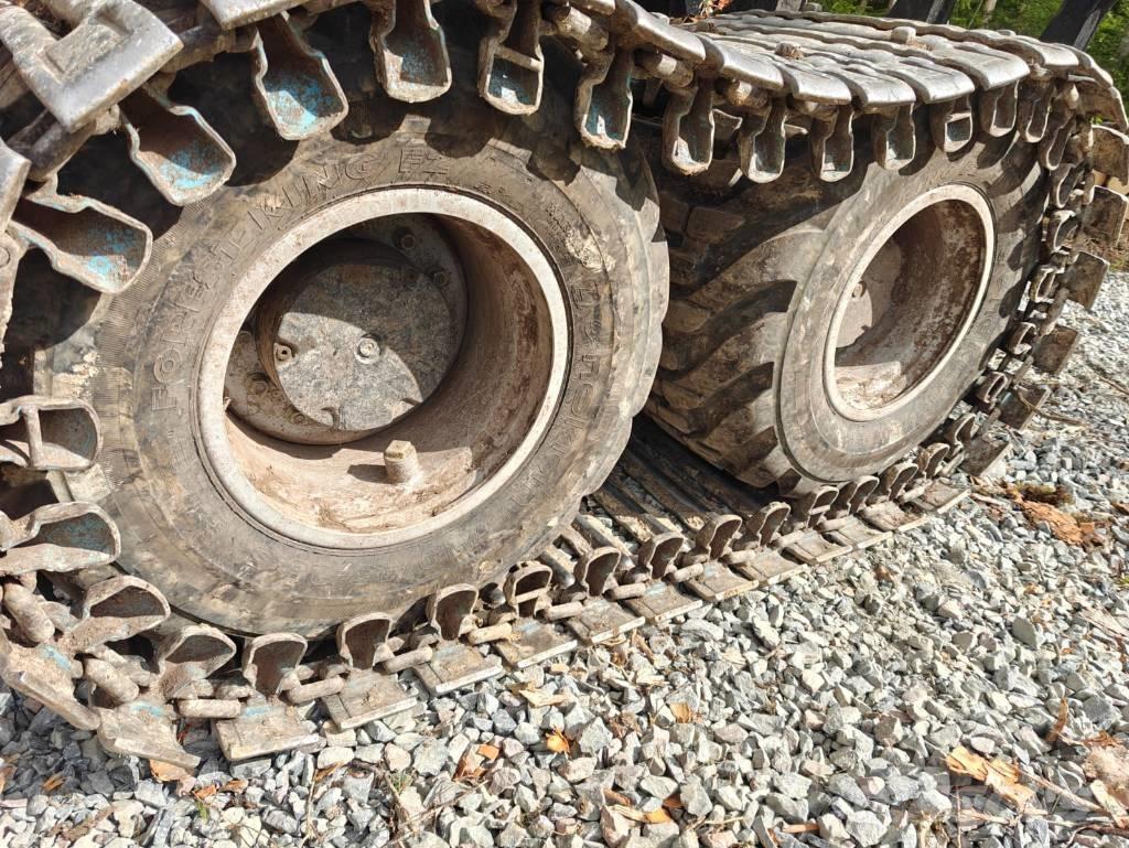 Komatsu 855 Μεταφορείς ξυλείας