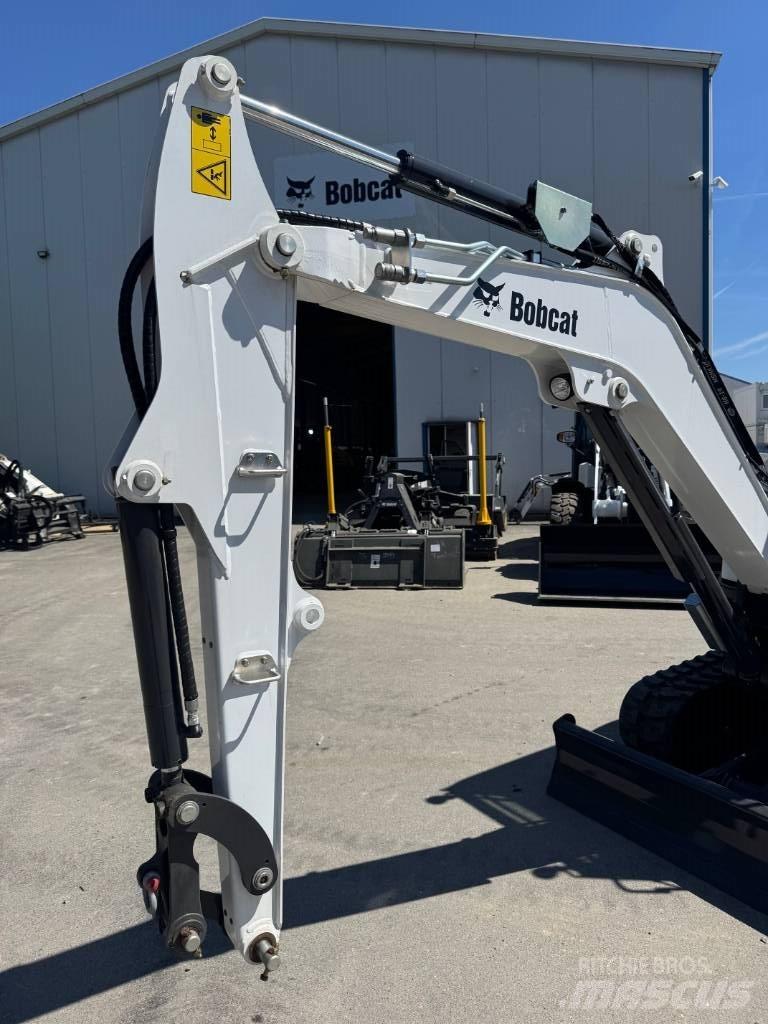 Bobcat E35z Εκσκαφάκι (διαβολάκι) < 7t