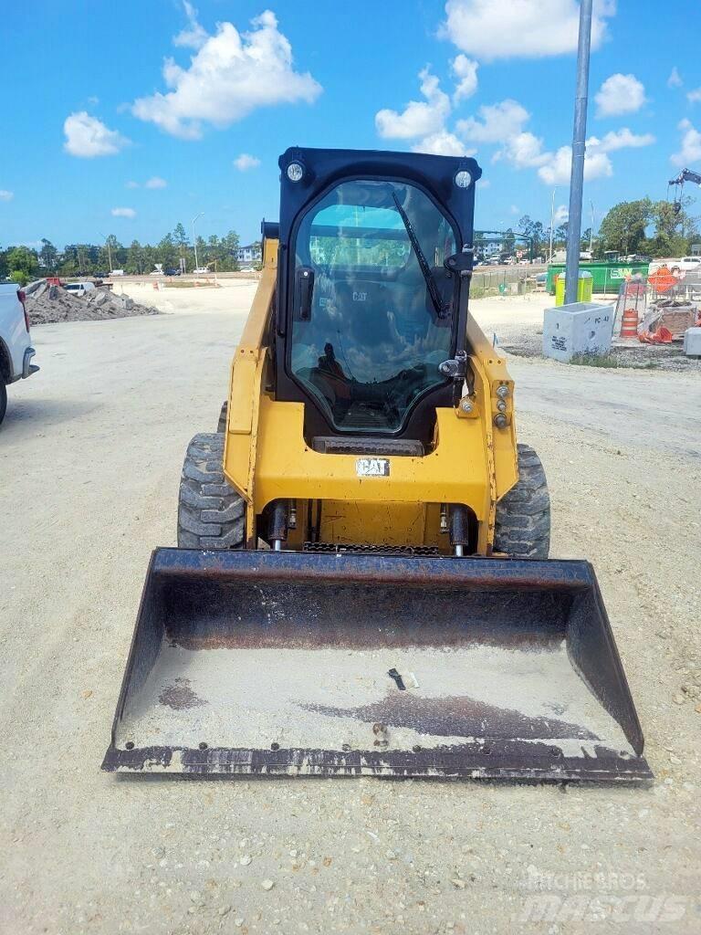 CAT 242 D Φορτωτάκια
