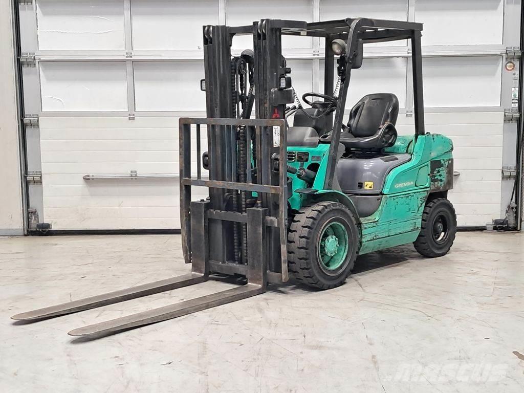 Mitsubishi FD30NT Πετρελαιοκίνητα Κλαρκ